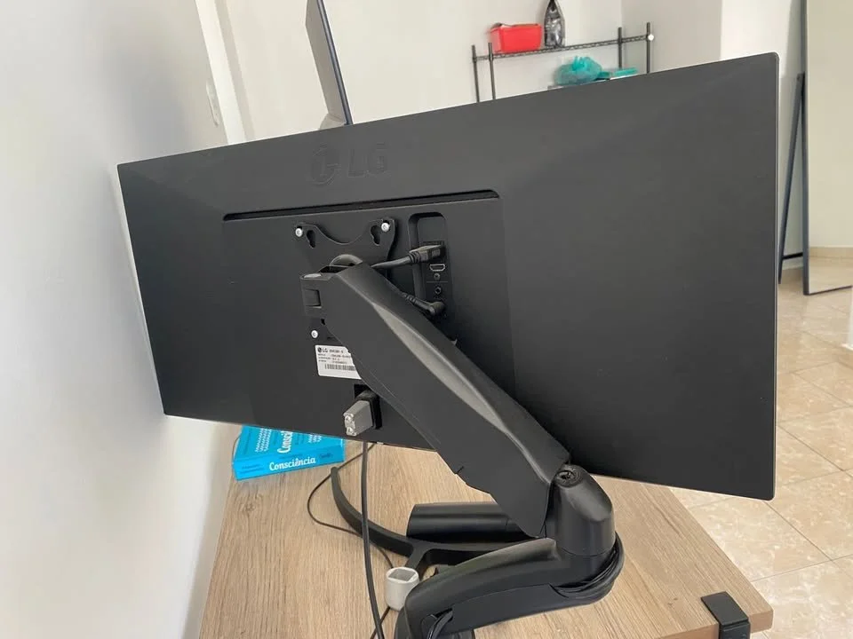 Monitor 29 Ultrawide IPS HDR 2K HDMI Com Braço Articulado — foto 2