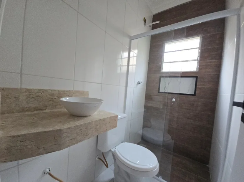 Casa de 2 quartos à venda — foto 2
