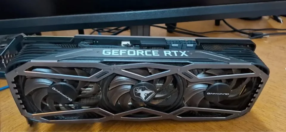 Nivida RTX 3080 10GB Gainward — foto 2