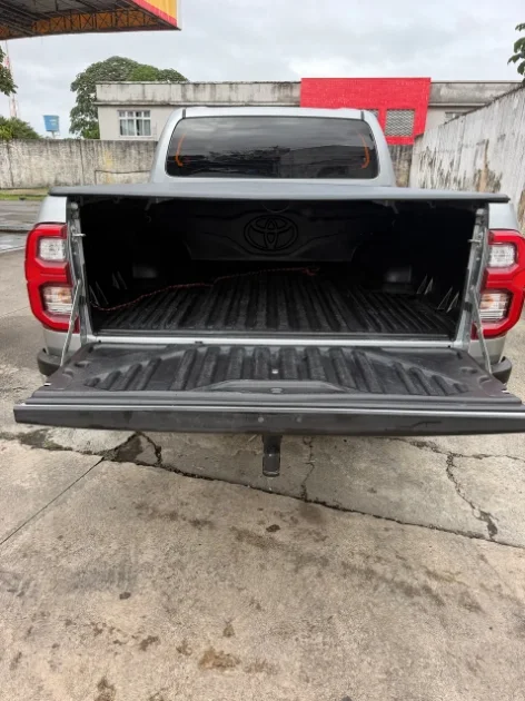 Toyota Hilux CD SRX Plus 4X4 2.8 TDI — foto 4