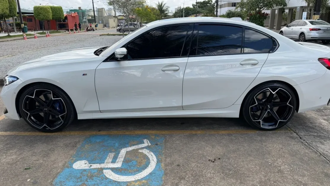 BMW 320IA 2.0 TB M SPORT — foto 2